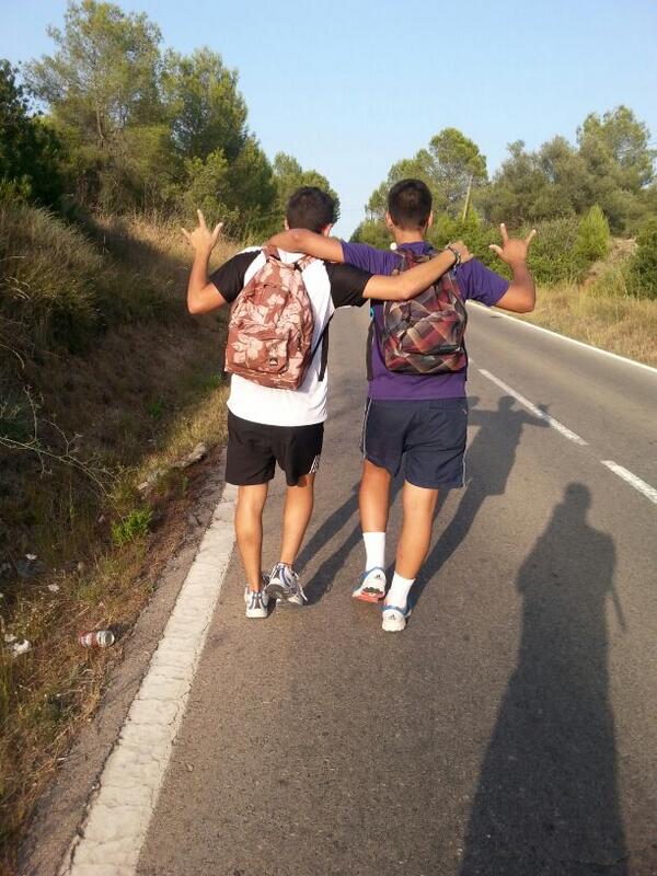 pauos47's tweet photo. @rafacastello63  @adriGuevara10  aqin hora aplegarem a xeraco???jajajahaj #semosfadenit http://t.co/t88DVmDen5