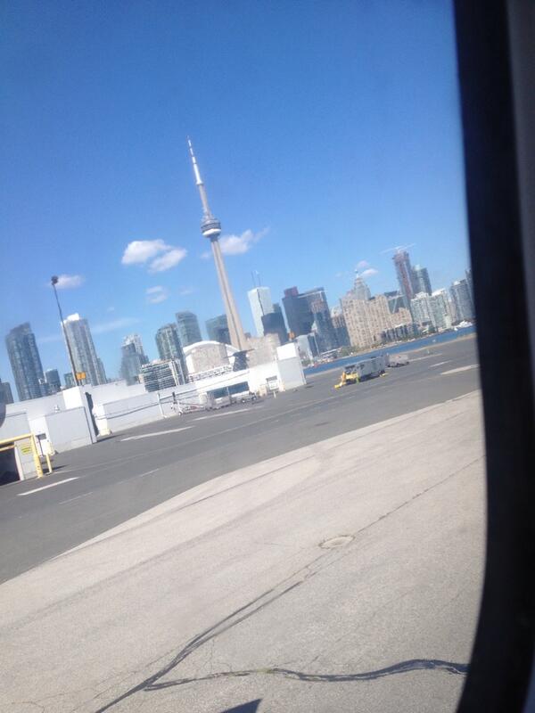 ecolii's tweet photo. I'm hereeeee!! http://t.co/8U4sI831K1