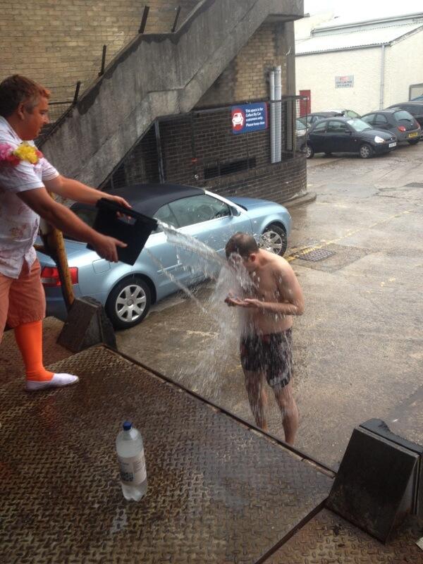 @bobert6 @AlexSlatter1 <a href="/DiabetesUK/">Diabetes UK</a> time for a hot shower