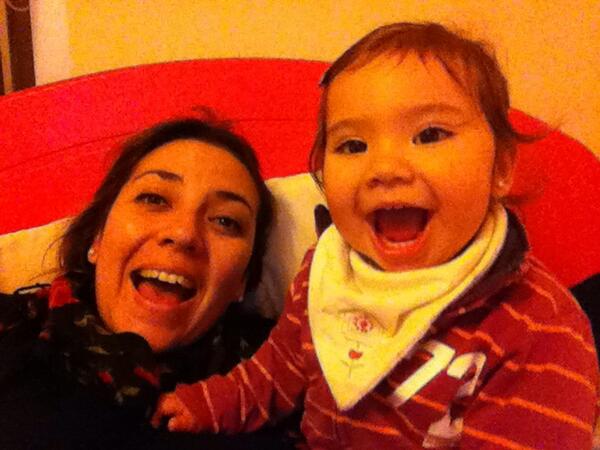Malebraneta's tweet photo. Juegos de Flori. http://t.co/qx2bravfmG