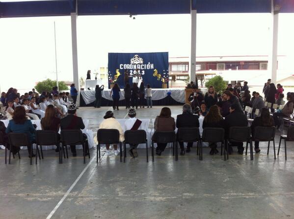 Malebraneta's tweet photo. Coronación. http://t.co/52B0T5nnEf