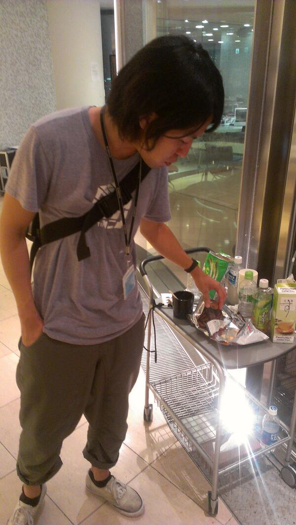 ドコムス Twitter Search