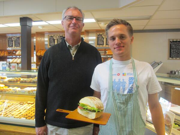 MooresBakery's tweet image. We're introducing #CustomerOfTheWeek at #MooresBakery! John is our first #MooresCustomerOfTheWeek! #Kerrisdale