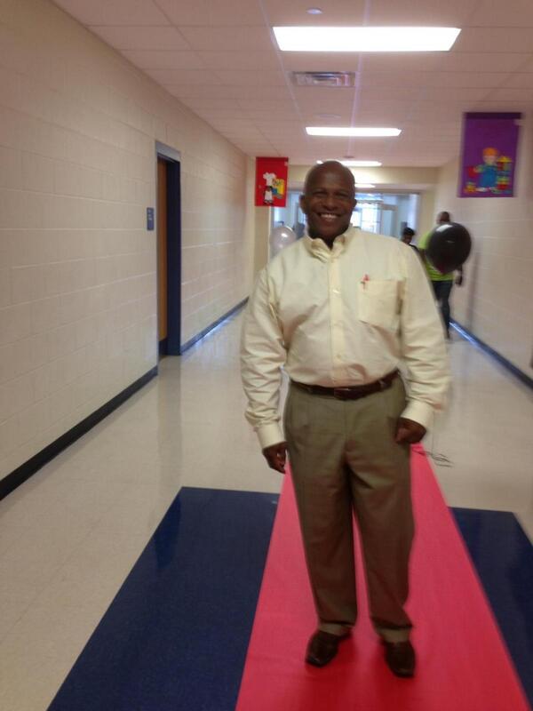 _acw2011's tweet image. Walking the Red Carpet at Capitol Elementary School at their Passport: Destination Excellence Ceremony.