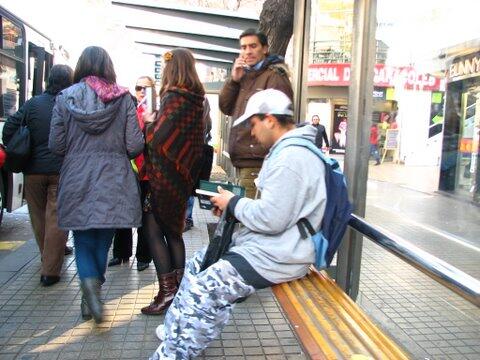 Alzo mi copa por on José María, pa que libere toítos los libros de su estantería
librolibrechile.cl