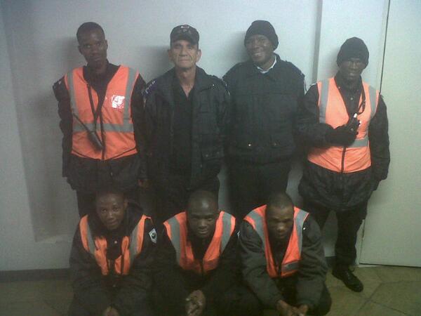 GpsSecuritytips's tweet image. Look at our Sierra Team Ready for action Good Work guys Goodwill Protection Very proud to have you @GpsSecuritytips