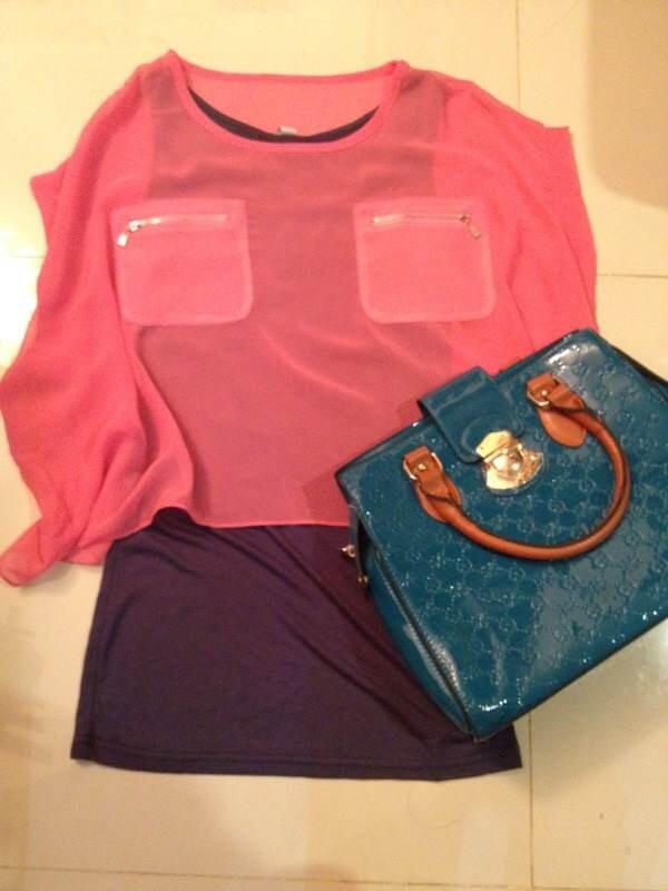 PADMABEE_Shop's tweet photo. Baju @ 100rb 2pcs ( termasuk tangtop dalam) 
Tas 375rb Ada 2 warna ^^ biru donker.. http://t.co/CXvajdj3Cq