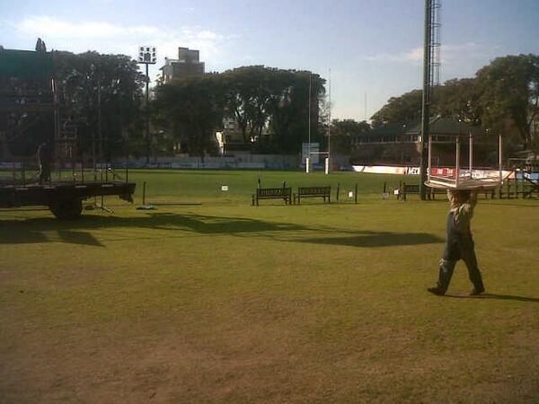 Nada mas lindo que desayunar en terreno enemigo , Vamos Cuba carajo!!