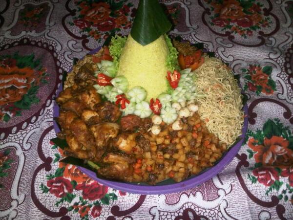 Callalily.Catering pin 2291511.                 Jl.Ayani Utara. No.33 Denpasar-Bali