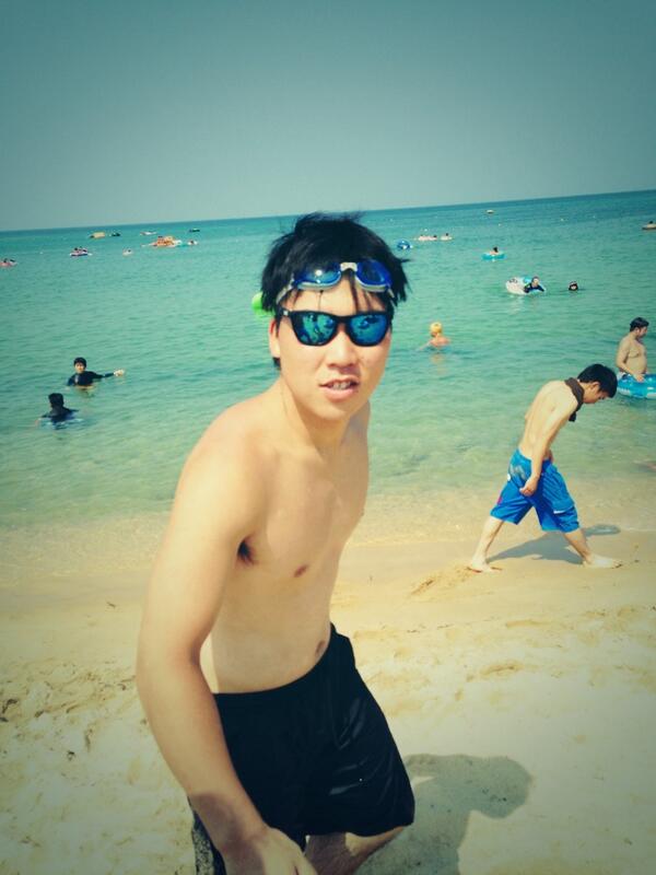 雨降ってるのにサッカー、泥んこになるのは高3で卒業したと思ってた俺はまだまだ青二才やわ。