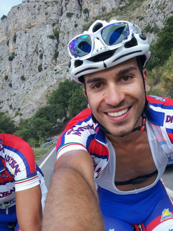 SandrodeGennaro's tweet photo. http://t.co/M0muKE4Zf1