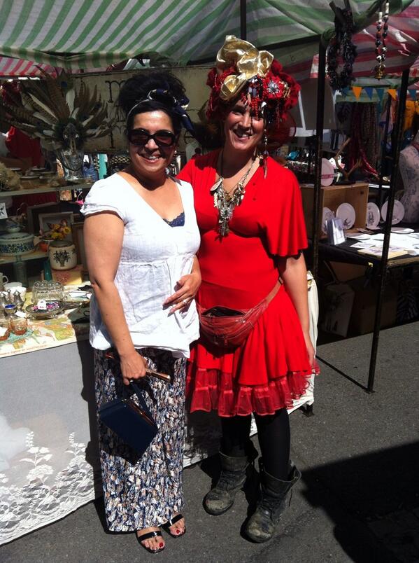 hackneyresident's tweet image. Who are these Cool Chicks?