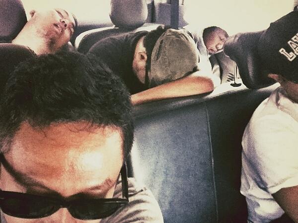 abotgibrand1's tweet photo. Wkwkwk pecahhhh hahaha"@eindraw: @abotgibrand1 @tyasasko @bimokonig @jangimron @alibonte @anggacelz Bangunn! http://t.co/8ksxgmNmD5"