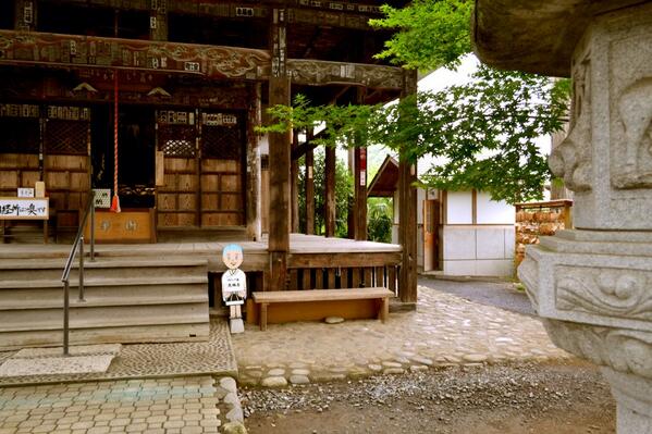 札所17番には今まで見たことない人だかりです♬ あの花絵馬をお土産にぜひ！