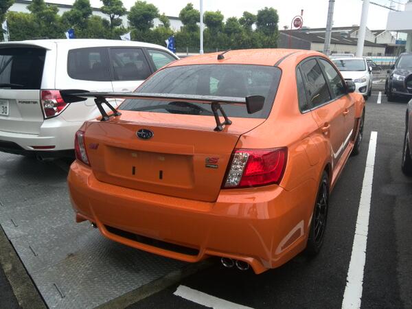 Kotobuki Wrx Sti Ts Type Ra 300台限定のgvb型の集大成とのこと リヤウィング はドライカーボン製 リヤウィングレスのホワイトもとまっていて そちらのオーナーは白髪混じりの優しそうなおじさんでした かっこええのう Http T Co Tplm3etqkv Twitter Kotobuki Wrx Sti Ts Type Ra 300台限定のgvb型の集大成とのこと リヤウィング はドライカーボン製 リヤウィングレスのホワイトもとまっていて そちらのオーナーは白髪混じりの優しそうなおじさんでした かっこええのう Http T Co Tplm3etqkv Twitter