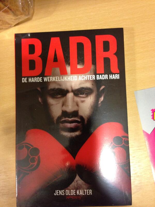 Ook het #boek van #BadrHari ligt in de winkel van #Primerakoopmans #evennaarprimera