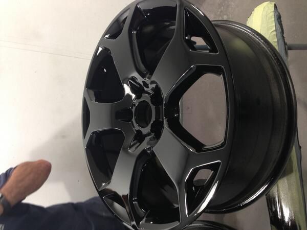 ASCWitney's tweet image. Wheels refurbed after - Vauxhall 19" snowflakes in Black Gloss