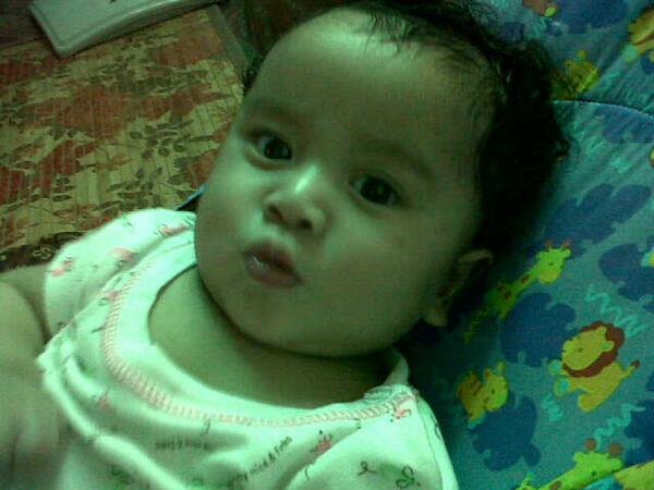DiberuCharoz's tweet photo. Hi.. Zia...r u ready hv satnite with me? #edd ...@ichaSitepu http://t.co/pfIcncPb8R