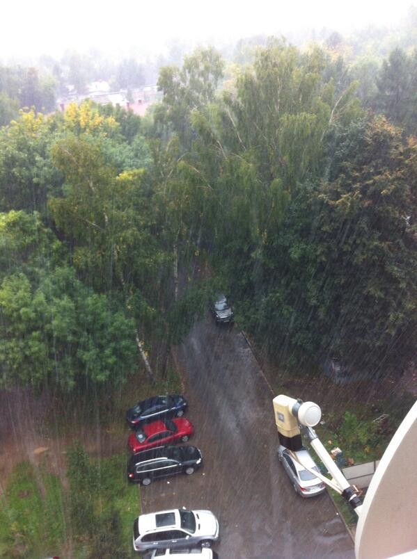RusiaToday's tweet photo. И как снимать выпуск ?! http://t.co/6KcB7bFg1X
