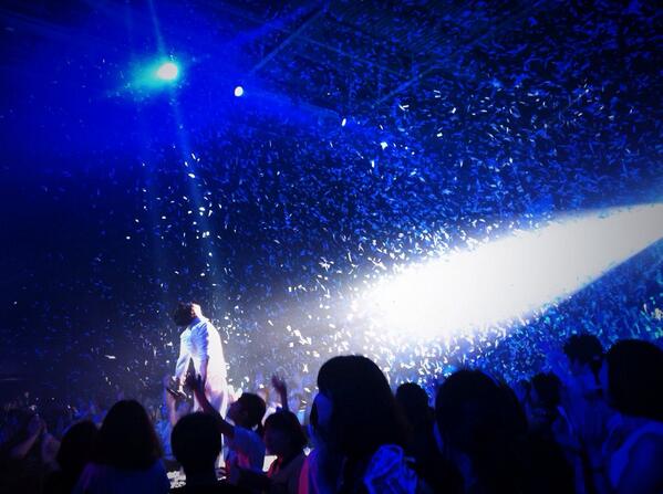 ChoiYoshi's tweet photo. @balgoon 짱!!!! 썸머매드니스 :-) http://t.co/4blu8gVQU4