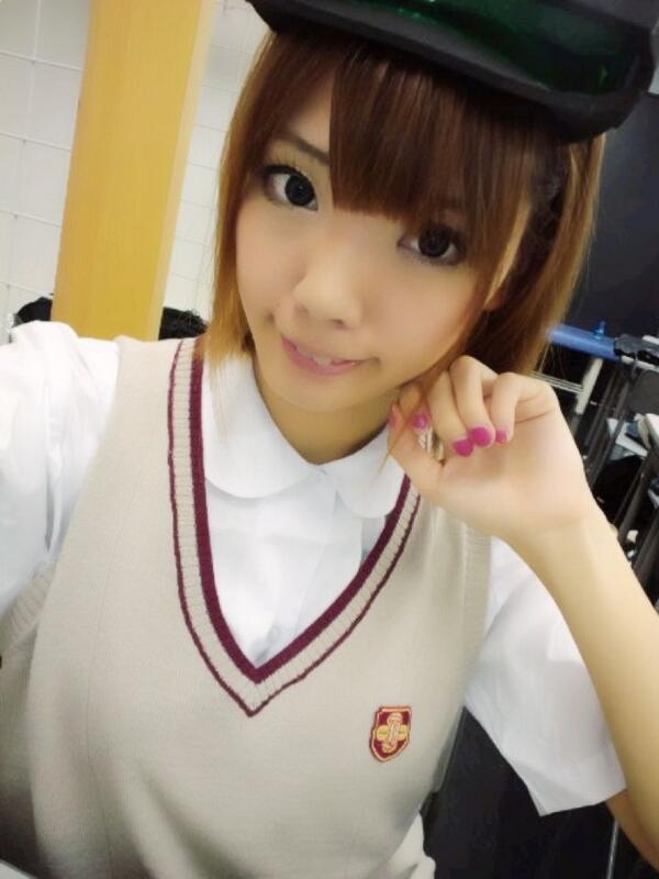 きりしまわか בטוויטר 改めまして本日fripsideさんのバックダンサーでいつものようにおねーさましてましたっ シスターズも やってました いつものようにsatさんのななめまえたちいちでしたよ わかったかな W 楽しかったぁぁ Http T Co 7rdfuritbm