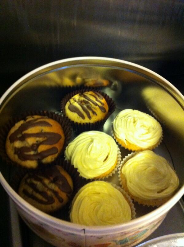 JadeMarieClark1's tweet photo. #bakingsuccess http://t.co/4s1OhOEa2o