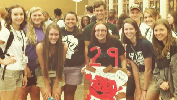 ETSUKoolAidGuy's tweet photo. #Group29 is ready to watch Risqué! #Preview2013 @PreviewETSU #OHHHYEAHHH http://t.co/89t0IddZjY