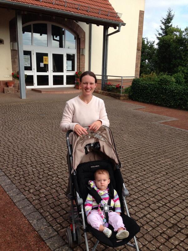 BabyHeyGil's tweet image. After dinner walk in Eulenbis.  Needed to burn off those calories from Turkey-sweet potatoes.  #semiserious face