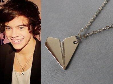 _Concours1's tweet image. Remporte le même collier qu'Harry Styles en t'inscrivant ici ! weetix.fr/z/sZA3yeV