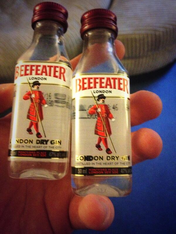 RickyCalla's tweet image. Must be old #HomeBy8 still time for a gin though. #almostempty thank god for @Beefeaterdrygin #WooHoo