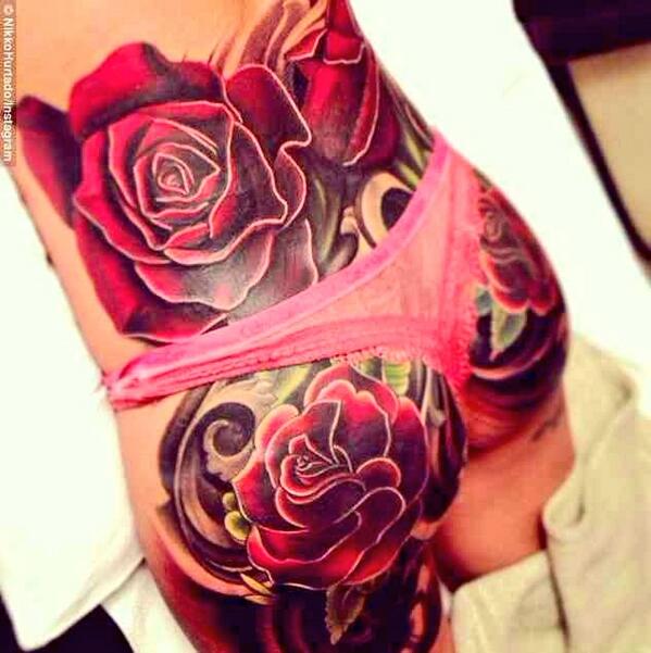 LukeElias1's tweet photo. Cheryl Coles New tattoo. Wow. Now this is hot! http://t.co/aClUJQyf0Z