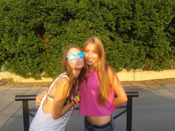 LauraGS93's tweet photo. Chica sexyyy @nomave http://t.co/kPmTacoAJm