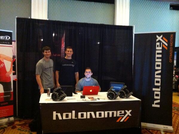 KevinCornell11's tweet photo. @Holonomex #MANIA13Dal @rhett1987 http://t.co/bkVUJBxAN7