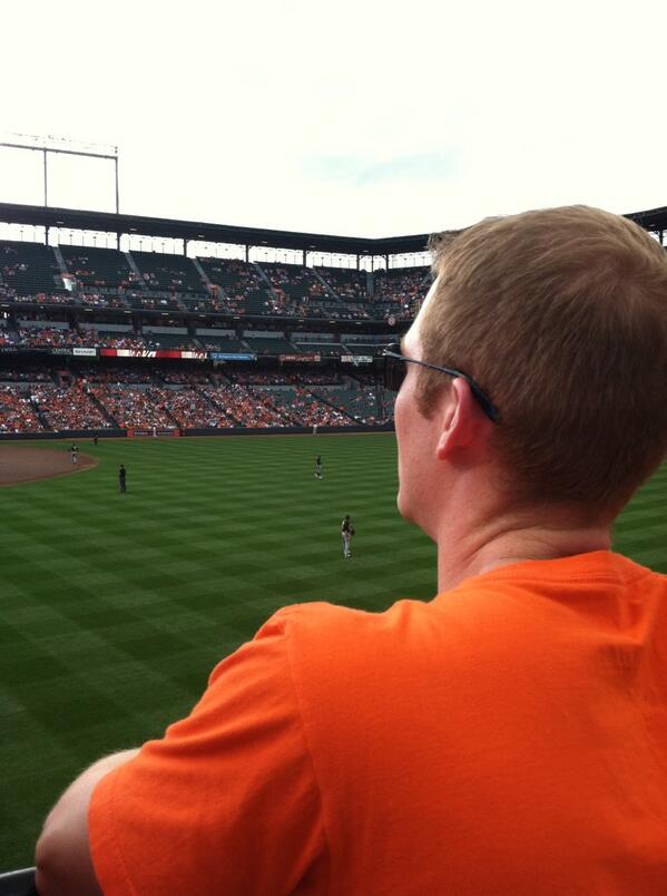 Pstrad's tweet photo. Pstrad #watchingtheorioleswhileattendingjosiesbachelorparty #pstraddoingthings http://t.co/ZGSQiNb85q