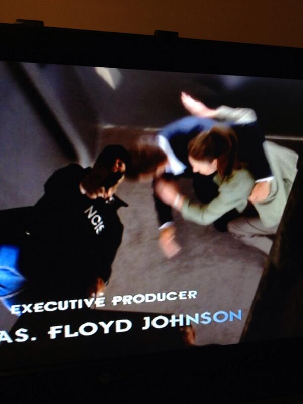 wowjessicar's tweet image. I JUST NOTICED THE END OF THE SEASON 9 FINALE ELEVATOR SCENE IS IN THE SEASON 10 OPENING