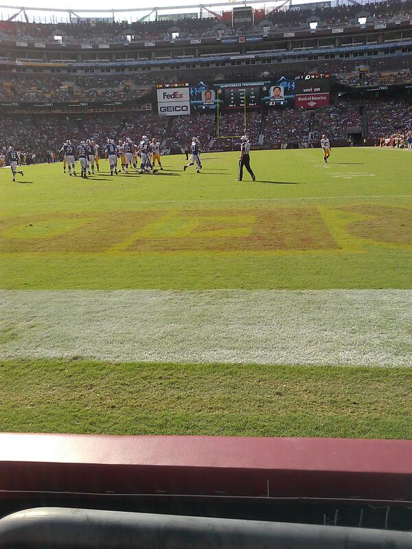 _MoBot_'s tweet image. First row endzone? Not bad. HAIL. #HTTR