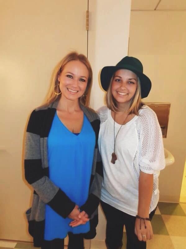 gabriellebones's tweet image. @jeweljk remember me? so excited for tonight. Rain or shine! Sometimes it be that way is my fav.. *hint* ☺❤