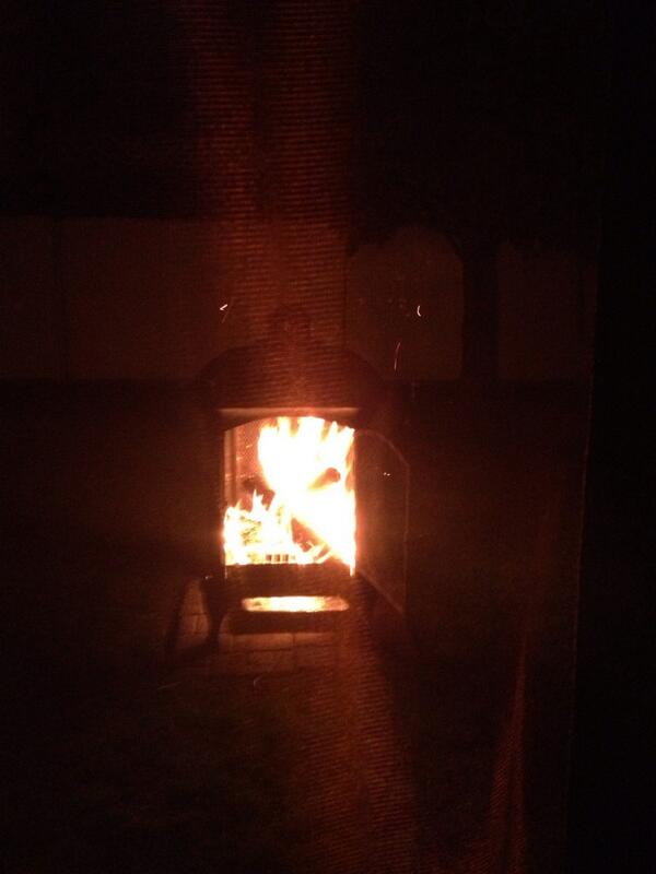 NatashaMarieTNT's tweet image. #BackyardFire #SummersEnd