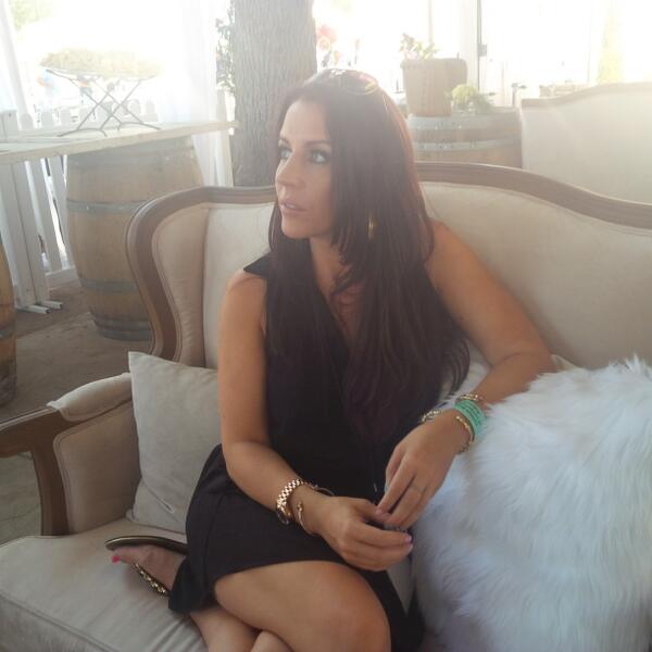 pattiemallette's tweet photo. Chillin at Cantina Music Festival in Paso Robles! #beautifulday http://t.co/aJLVJTPZSi