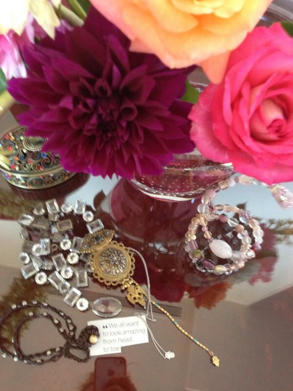 gremi's tweet photo. With love. Mi &amp; V. Enquire how you can host a Mi &amp; V party and receive a free  piece of our jewelry. http://t.co/VTIU0MBoOb