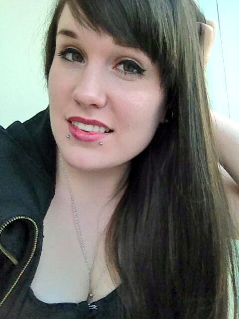 One of you #losers needs to buy me a drink! http://t.co/5g50atkMJi<a href="/tag/losers"class="tags">#losers</a>