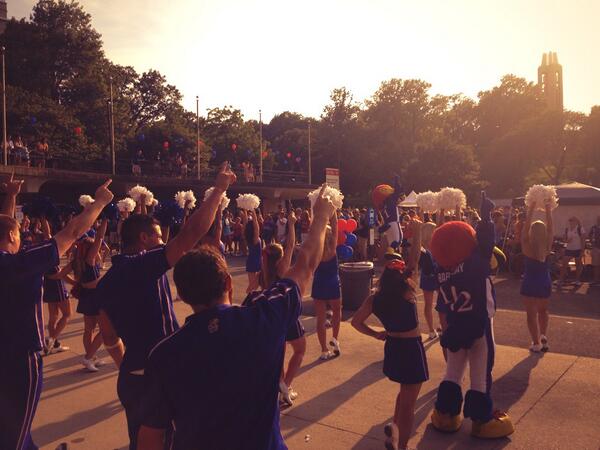 kucheerleading's tweet image. Performing at #HawkFest for #hawkweek