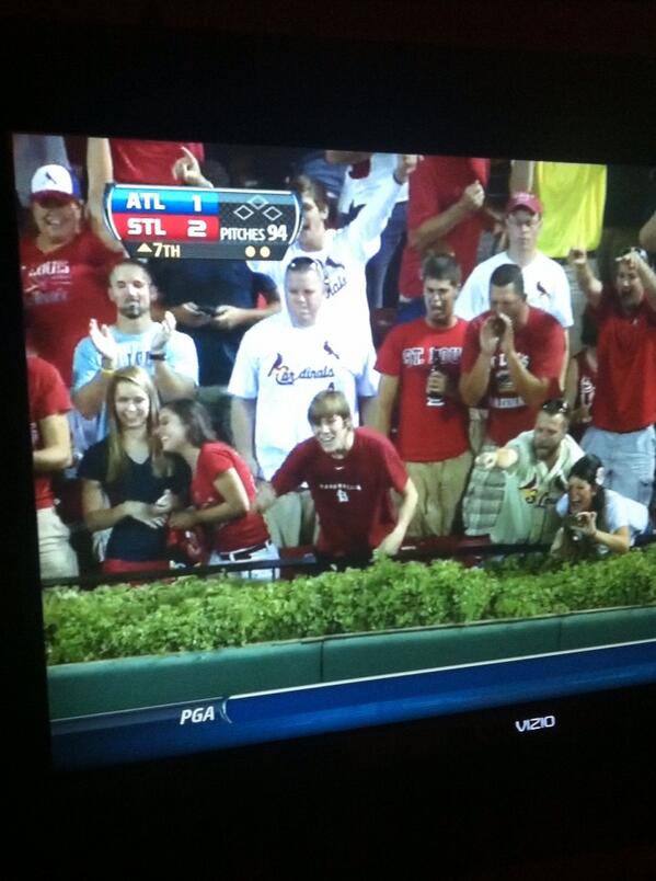 marlywags's tweet photo. Hav a gander at the locals on the tv! #british http://t.co/uaJBQgD5AS