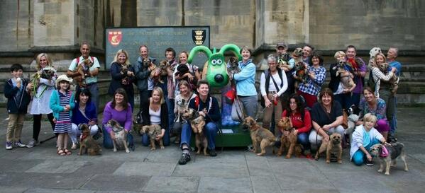 GromitUnleashed's tweet image. One of our favorite photos ! @JackMolly3: @GromitUnleashed #BTposse did find Poetry in Motion!