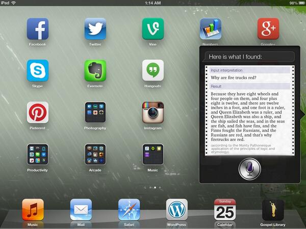 Kentniming's tweet image. It&apos;s 1 AM and I am learning so much from #Siri.  #firetrucks #learningisgood
