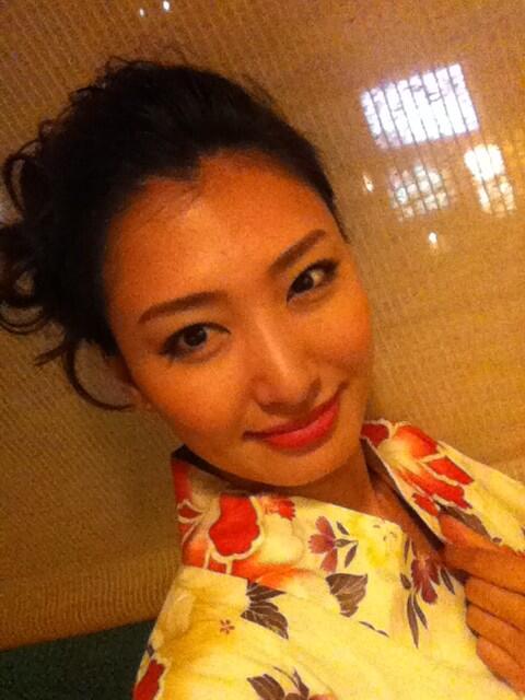 サンジャポからのみんなでお祭り来たよ( &acute; ▽ ` )ﾉ浴衣久々～♡ http://t.co/yibMinUSZC