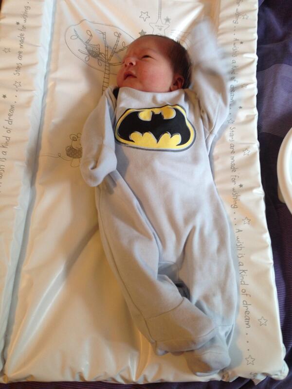 kerryt7's tweet photo. My son makes a better batman than Ben Affleck #betterbatmanthanaffleck #betterbatman http://t.co/7Ipj2fkvzH