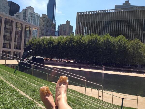 amyfreeze's tweet image. Beautiful Day @LincolnSquareNY #summerDONTgo