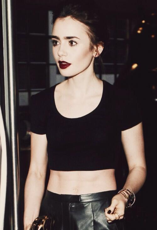 LileyCollins's tweet image. 💋