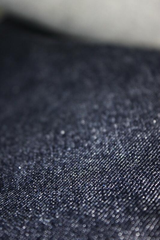 TheBlueDyed's tweet photo. 14,75oz unsanforized selvege denim 100% zimbabwe cotton http://t.co/ZapWghbNDE